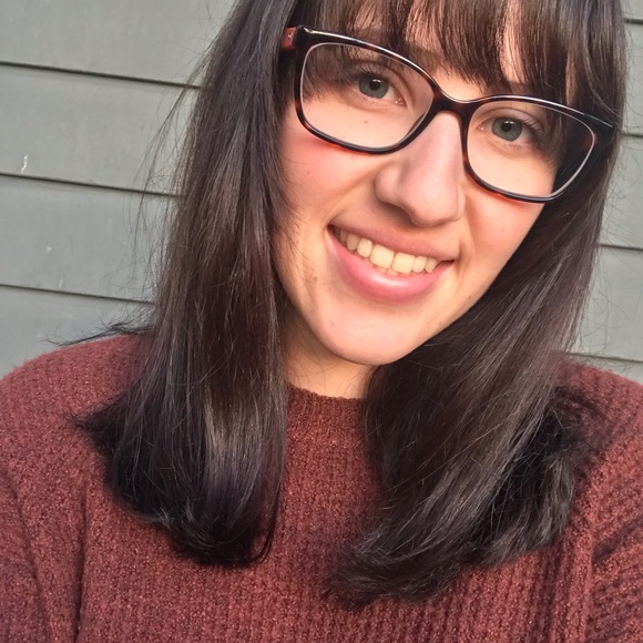 Meet your Posher, Allison - Picture 1 of 1